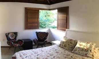 Imagem 7: Casa de condomínio para venda tem 245 metros quadrados com 4 quartos