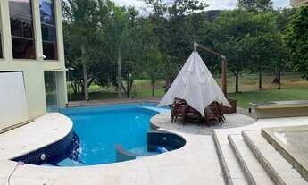 Imagem 2: Casa de condomínio para aluguel possui 2500 metros quadrados com 5 quartos