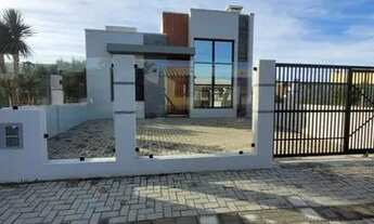 Imagem 2: EXCELENTE CASA 04 DORMITÓRIOS MOBILIADA A UMA QUADRA DO MAR EM NOVA TRAMANDAÍ