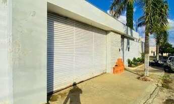 Imagem 2: Casa para aluguel possui 485 metros quadrados com 3 quartos em Paraíso - Anápolis - GO