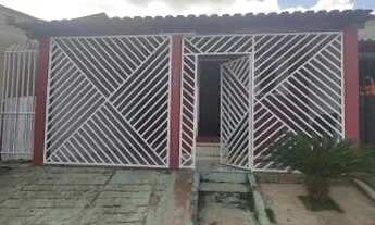 Imagem: Aluga-se casa no campo velho