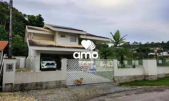 Imagem 2: Casa mobiliada para locação no Bairro Águas Claras, em Brusque