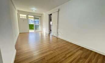 Imagem: Botafogo. 3 quartos (1 suíte e 1 revertido)