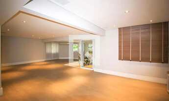 Imagem 2: Apartamento à Venda - Itaim Bibi, 3 Quartos, 220 m2