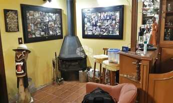 Imagem: Casa com 4 dorm 1 suíte, 275m2 no Partenon