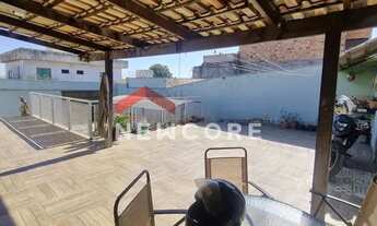 Imagem: Casa em Rua Oitenta e Sete - Tropical