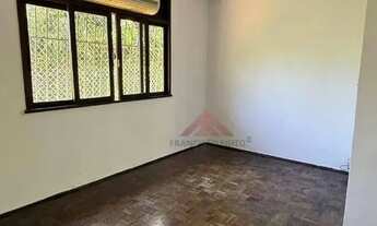 Imagem 3: Casa com 5 Quartos à venda, 350 m² por R$ 620.000 - Maria Paula - Niterói/RJ