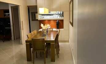 Imagem 5: Imóvel para venda tem 221 metros quadrados com 4 quartos em Icaraí - Niterói - RJ