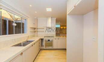 Imagem: Sobrado em condomínio à venda no Pilarzinho