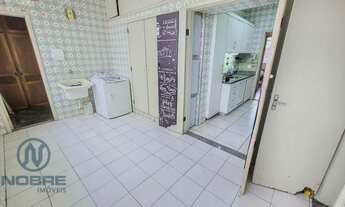 Imagem 7: Apartamento Mobiliado no Centro - Conforto e Praticidade a Poucos Passos de Tudo