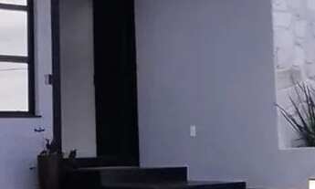 Imagem 5: Casa Nova de Alto Padrão à Venda - Reserva do Mirante