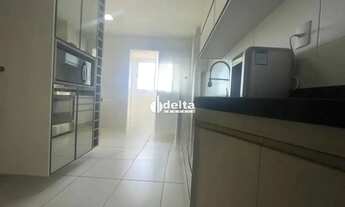 Imagem 8: Apartamento disponível para venda no bairro Segismundo Pereira em Uberlândia-MG