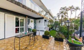 Imagem 5: Linda casa com piscina no Três Figueiras