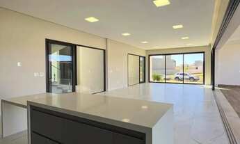 Imagem 3: Mansão de Alto Padrão à Venda no Condomínio Vale das Araras