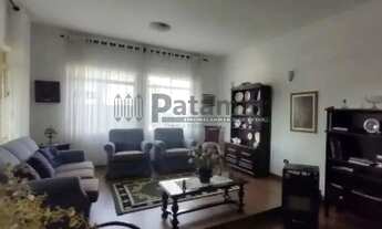 Imagem 6: Casa Espetacular com 4 Dormitórios e Quintal Arborizado