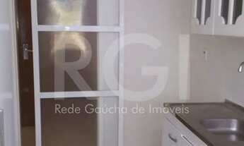 Imagem 4: Apartamento 2 quartos, 2 vagas garagem, semi-mobilado na Praia de Belas!