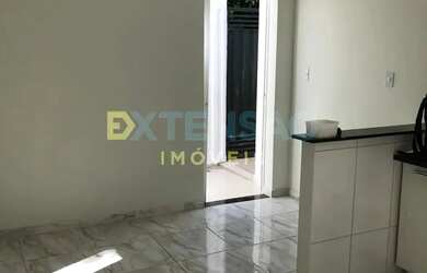 Imagem: Casa à venda no bairro ÁGUA BRANCA 2