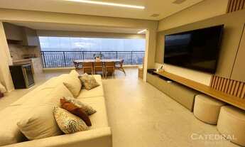 Imagem: Apartamento com 4 dormitórios à venda