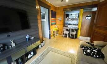 Imagem 4: Apartamento com 2 dormitórios e 2 vagas de garagem cobertas no bairro Tristeza