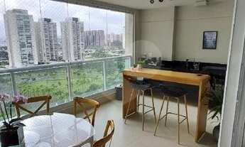 Imagem 2: Apartamento para venda com 241 metros quadrados com 4 quartos em Jardim das Perdizes- São