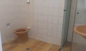 Imagem 6: Apartamento para aluguel tem 35 metros quadrados com 1 quarto, um banheiro com box, uma co