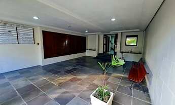 Imagem 2: Ampla sala comercial, com 34m2, piso cerâmico, clara e arejada, de frente, com ar condici