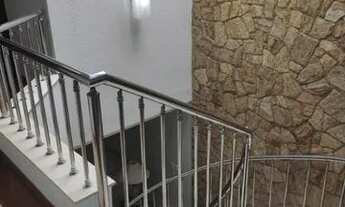 Imagem 2: Casa de condomínio para aluguel e venda possui 300 metros quadrados com 4 quartos