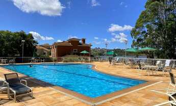 Imagem 5: Casa de condomínio para venda possui 211 metros quadrados com 5 quartos