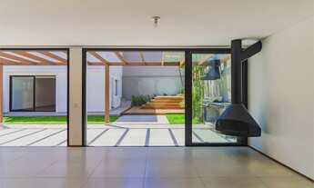 Imagem 7: CASA À VENDA REFORMADA COM 4 QUARTOS, 3 VAGAS EM ALTO DE PINHEIROS