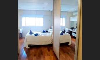 Imagem 4: Apartamento para aluguel com 190 metros quadrados com 3 quartos em Jardim Marajoara - São