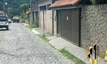 Imagem 2: Carangola - Casa Duplex com 03 Quartos sendo 01 Suite