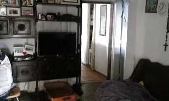 Imagem 5: CASA COM DUAS VAGAS DE GARAGEM E BARRACÕES NO FUNDO