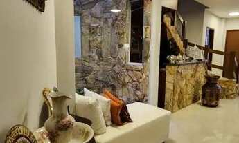 Imagem 2: Casa de 5 dormitórios no Centro de Florianópolis