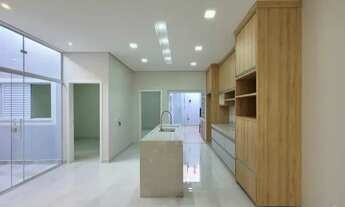 Imagem 2: Belíssima casa em fase de acabamento localizada no Villa Branca! Características do Imóve