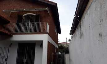 Imagem 3: Sobrado para venda tem 99 metros quadrados com 4 quartos