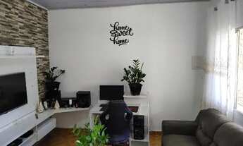 Imagem: Casa reformada em rua sem saída!