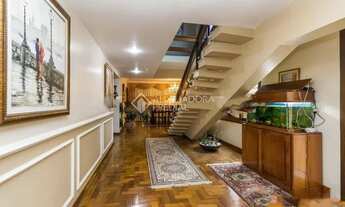 Imagem 2: PORTO ALEGRE - Casa Padrão - Três Figueiras