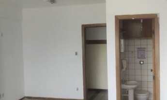 Imagem 7: Sala comercial Itaigara