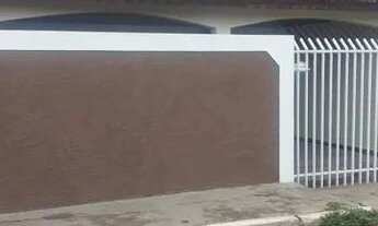 Imagem: Vende-se esta casa em São Sebastião