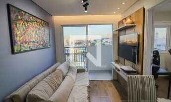 Imagem 1: Apartamento para Aluguel - Jardim Éster Yolanda, 2 Quartos, 39 m2