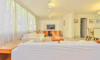 Imagem 2: Apartamento para Aluguel - Santa Cecília, 3 Quartos, 130 m2