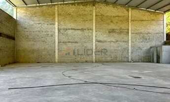 Imagem 4: Galpão em Fase Final de Construção