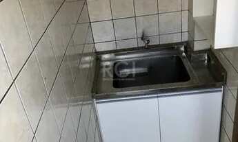 Imagem 3: PORTO ALEGRE - Apartamento Padrão - Cascata