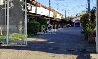 Imagem 2: Sobrado para Venda - 86m², 2 dormitórios, 1 vaga - Hípica