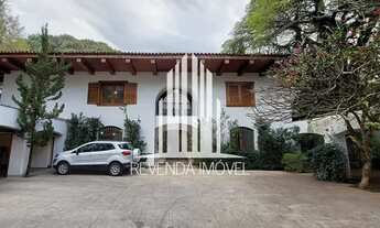 Imagem 2: Casa no Jardim América com 4 dormitórios