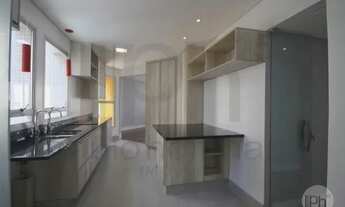 Imagem 3: Apartamento em Moema (Pássaros) com 244 m² com 3 Suítes e 3 Vagas!