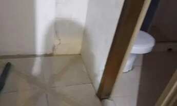 Imagem 2: Casa em quintal compartilhado