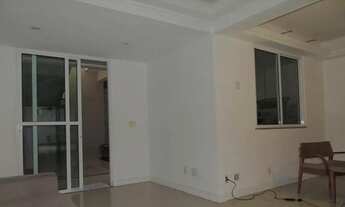 Imagem 5: LUXUOSA CASA NA FREGUESIA -4QTS-190M² COM PISCINA