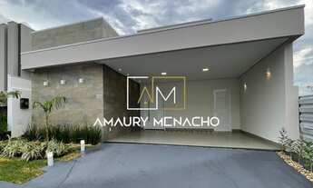 Imagem 1: Casa de condomínio térrea para venda possui 140 metros quadrados com 3 quartos