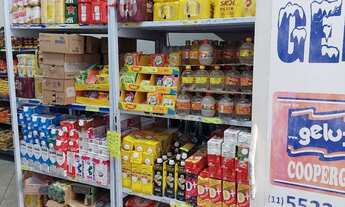 Imagem 3: Mercadinho e casa de frios